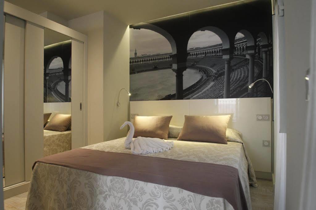Apartamentos Sevilla Centro Экстерьер фото